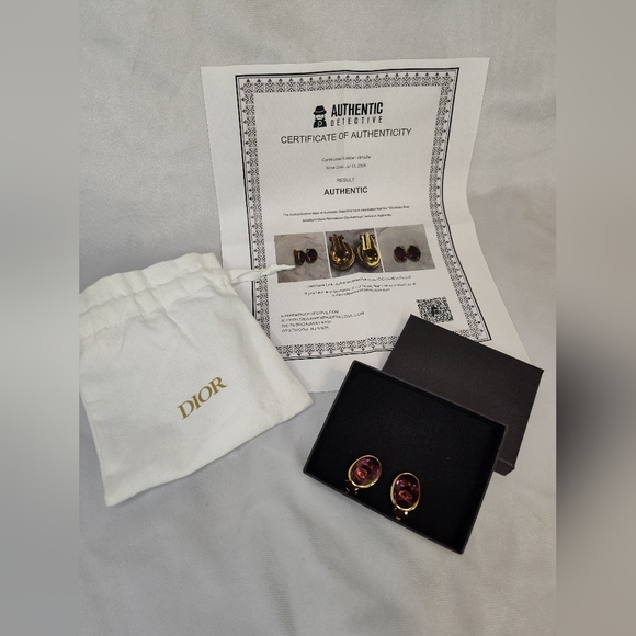 VINTAGE WITH COA Dior Gold and Amethyst Clip-On Earrings EUC with Dust Bag - Picture 1 of 8